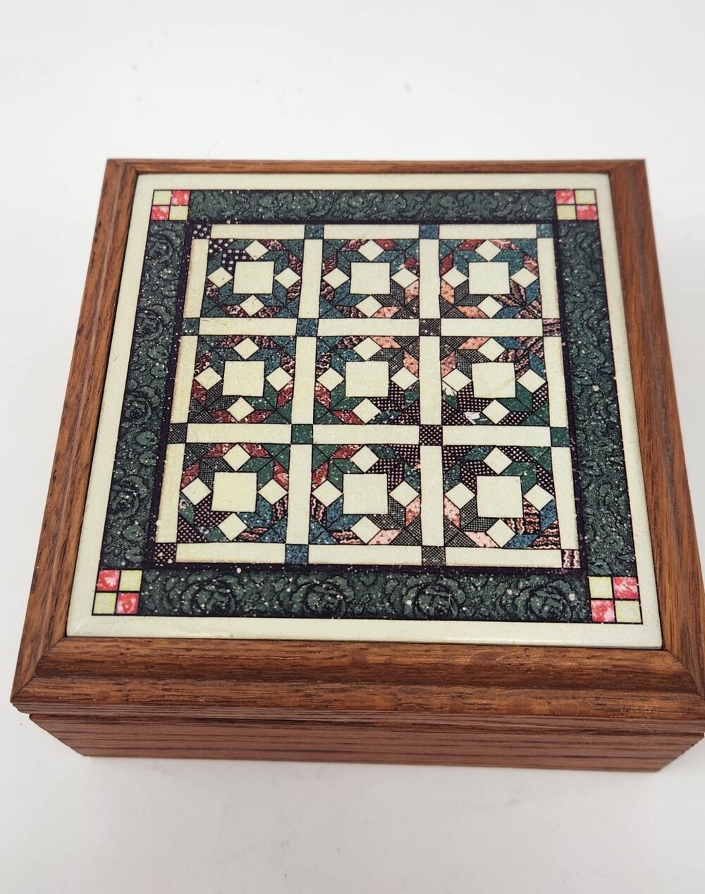 Wood Box | Goose Track American Quilt Pattern | Tennessee Wood Crafters Trinket